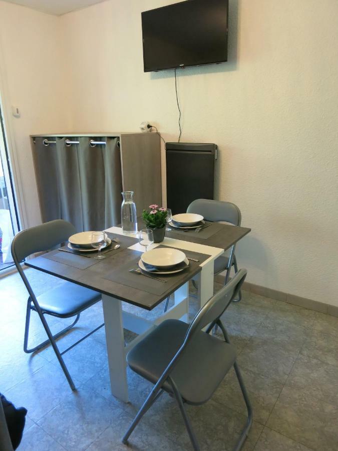 Joli Studio A Front De Mer Saint-Raphael  Bagian luar foto
