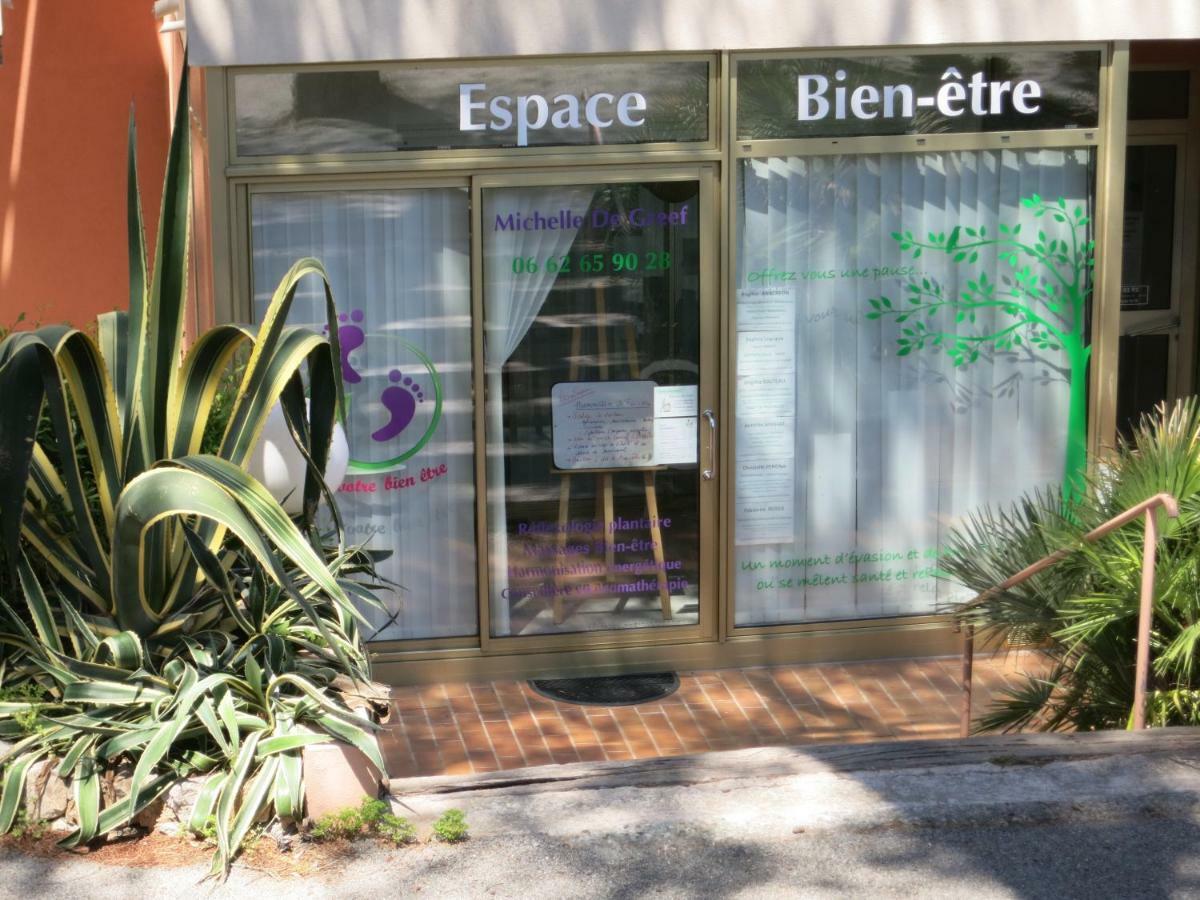 Joli Studio A Front De Mer Saint-Raphael  Bagian luar foto