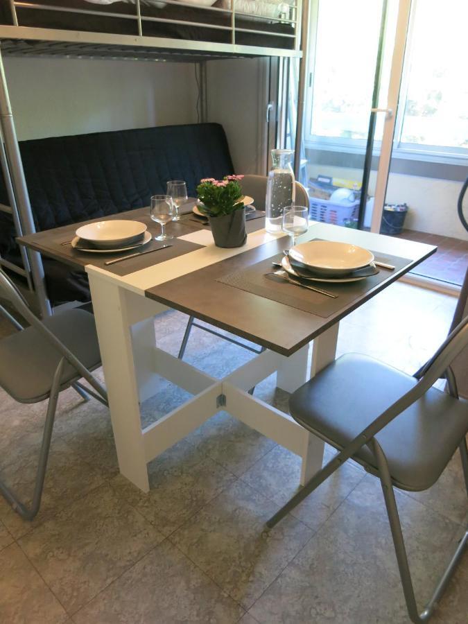 Joli Studio A Front De Mer Saint-Raphael  Bagian luar foto